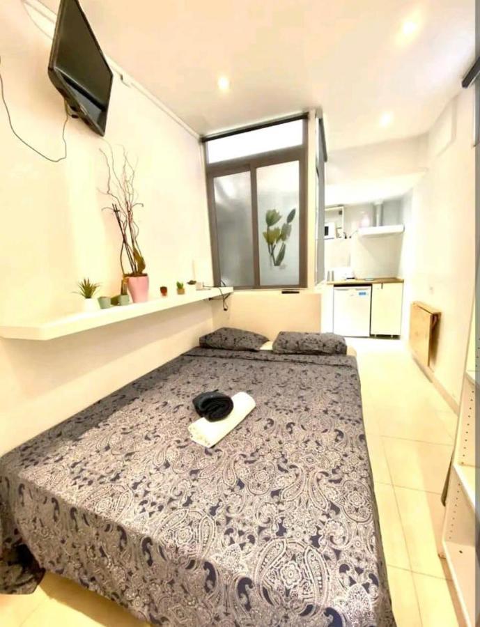 01 Apartamento 2 ,3 Apartment Barcelona Exterior photo